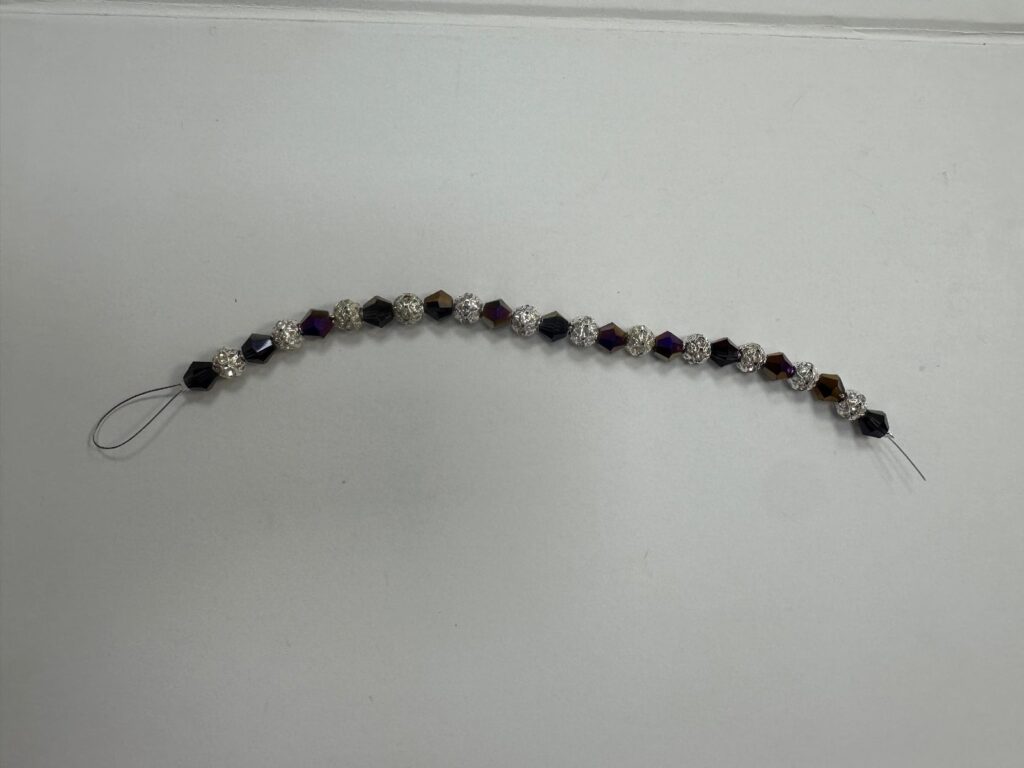7-Inch Black Plum and Champagne Bead Strand
