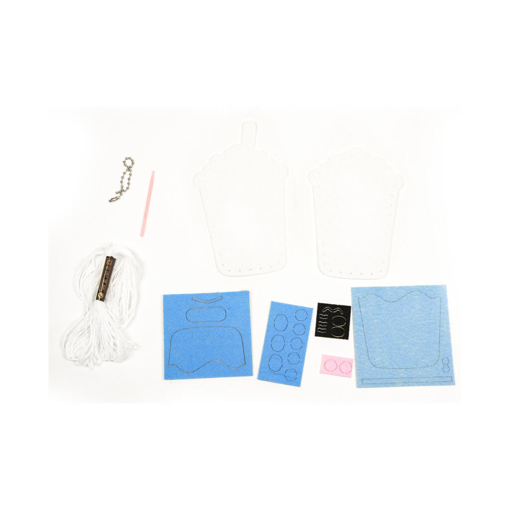 Blue Bubble Tea Felt Keychain Kit, 13-15 cm