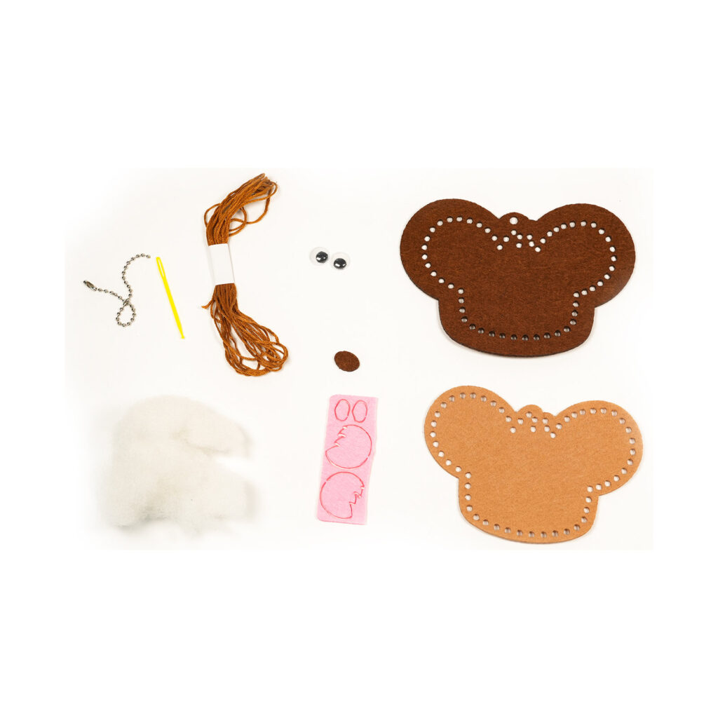 Brown Bear Face Felt Keychain Sewing Kit, 13-15 cm