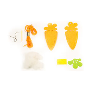 Carrot Felt Keychain Sewing Kit, 13-15 cm