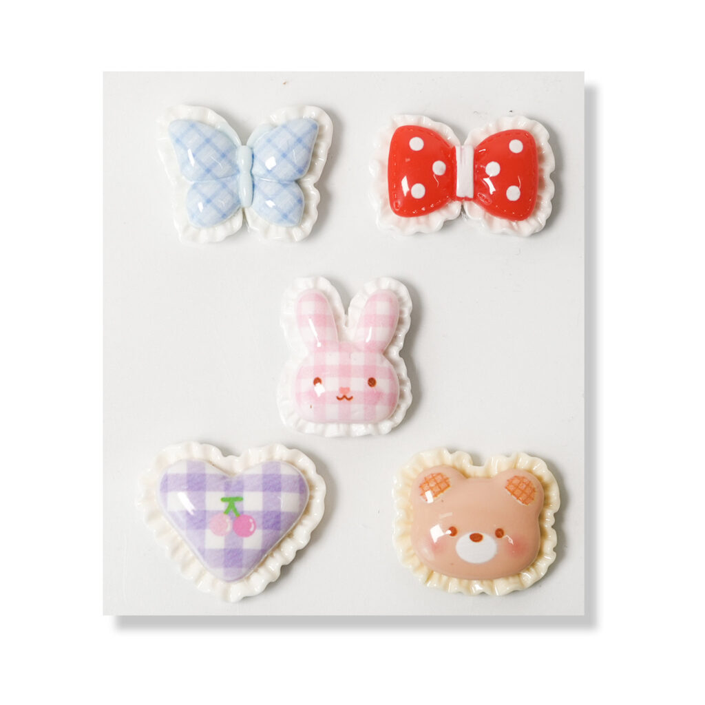 Cute Animal and Heart Flatback Resin Embellishment, 24 x 19mm
