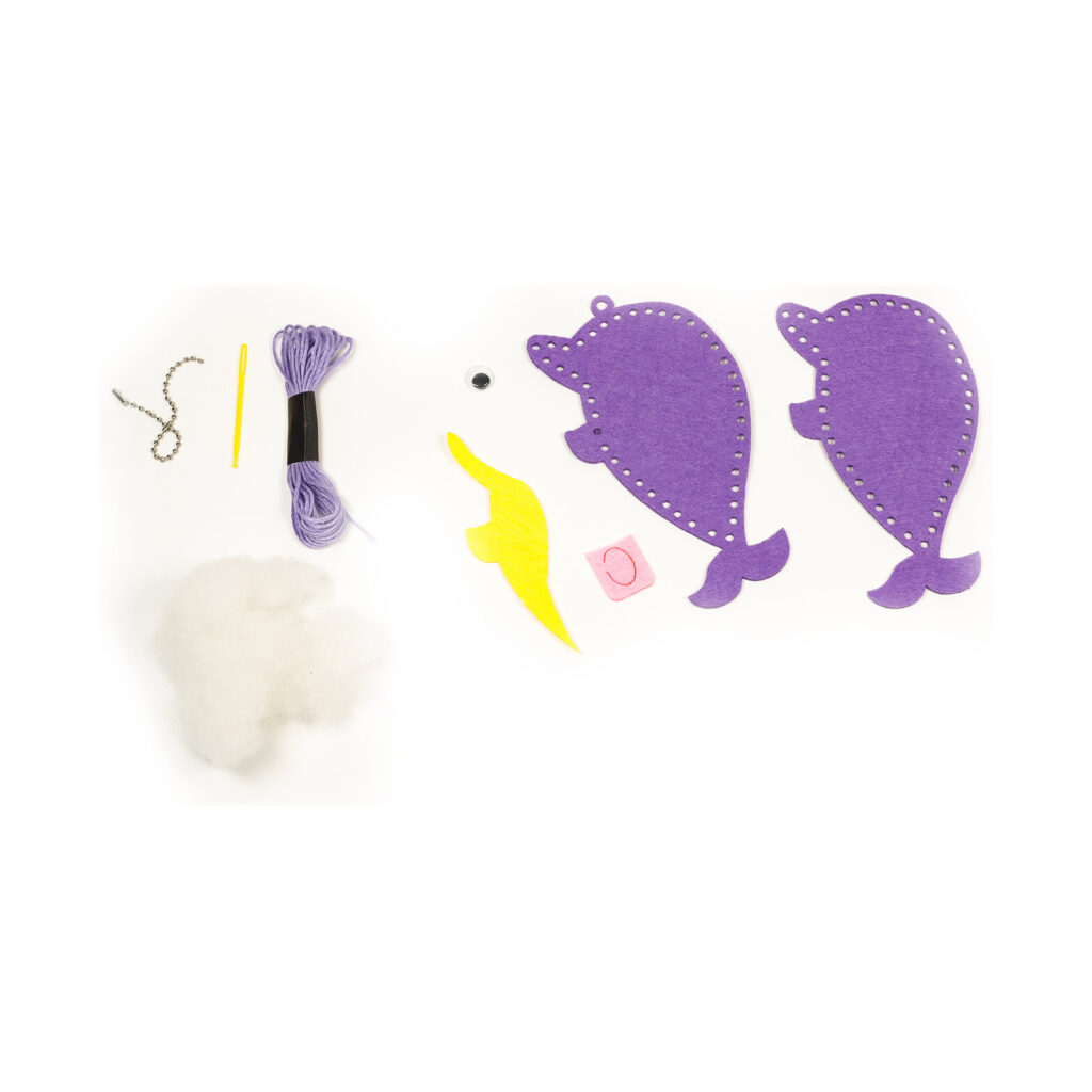 Dolphin Felt Keychain Sewing Kit, 13-15 cm